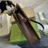 Gucci  HandBag