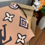 Toiletry Pouch 26