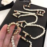 CHANEL   Brooch