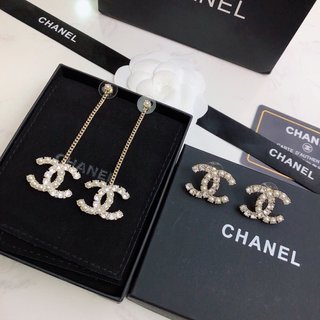 CHANEL Earring