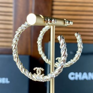 CHANEL Earring