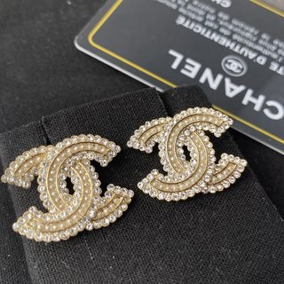 CHANEL Earring