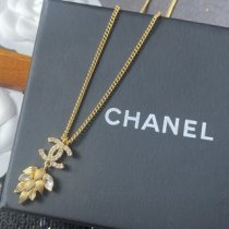 CHANEL   Necklace
