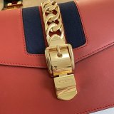 GUCCI Shoulder Bags