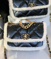 19Bag