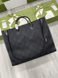 Gucci Off The Grid series tote bags