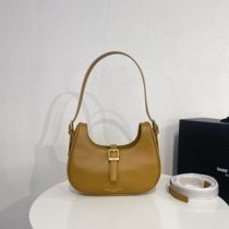 LE FERMOIR HOBO BAG IN SHINY LEATHER
