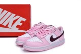 Nike SB Dunk Low（GS）Strawberry Powder   CW1590-601