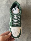M Batch Nike SB Dunk Low Retro“Varsity Green”   DD1391-101