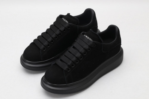 Alexander McQueen Sneaker Black   553761WHV671000