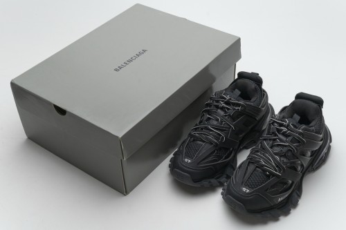 Ba***ci*ga Tess S.Black  555032 W1GB7 1000