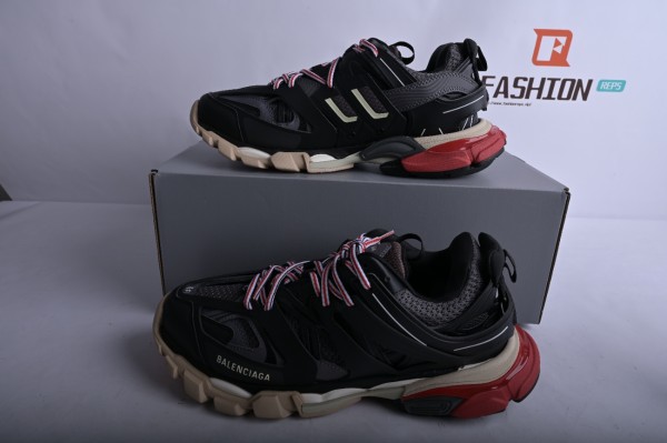 Ba***ci*gaTess S.Black Red  542436 W1GB1 1000