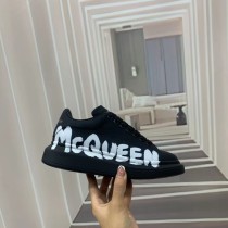 Alexander McQueen Sneaker