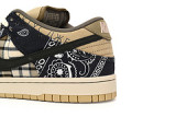 Travis Scott x Nike SB Dunk Low Paisley CT5053-001