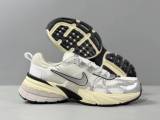 Nike V2K Run Summit White Metallic Silver FD0736-100