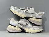 Nike V2K Run Summit White Metallic Silver FD0736-100