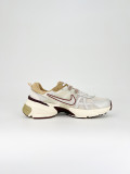 Nike V2K Run Light Orewood Brown FD0736-103