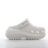 Crocs Classic Mega Crush Clog White 207988-100