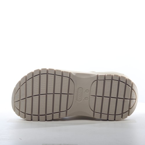 Crocs Classic Mega Crush Clog Bone 207988-2Y2