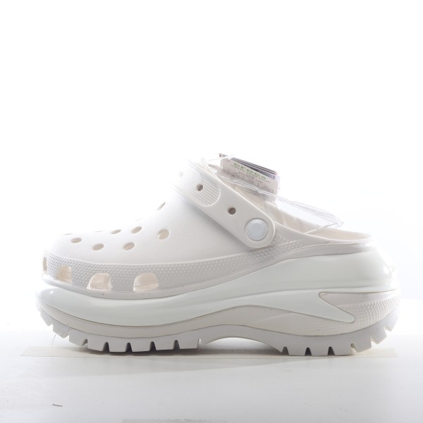 Crocs Classic Mega Crush Clog White 207988-100
