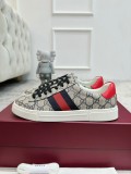 GUCCI 760775 FACMZ 4049