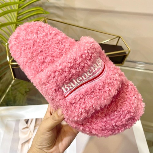 Ba*ga Furry Slide (Women's)  654261W2F119634