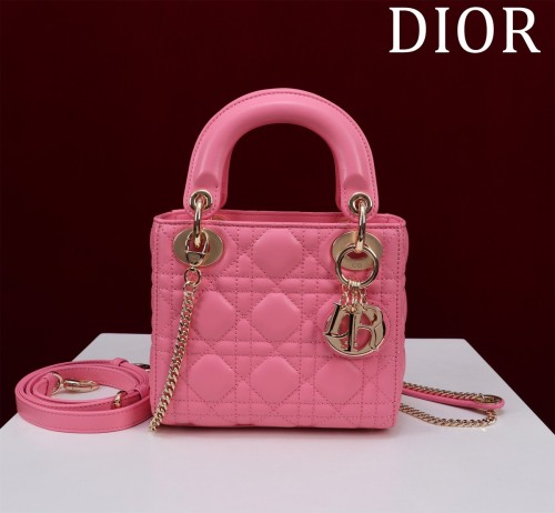 DIOR