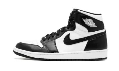 Jordan 1 Retro Black White (2014)        555088-010