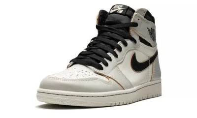 Jordans 1 Retro High OG Defiant SB NYC to Paris      CD6578-006