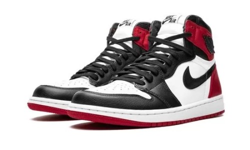 Jordan 1 Retro High Satin Black Toe (W)       CD0461-016