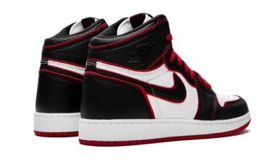 Jordan 1 Retro High Bloodline (GS)      575441-062