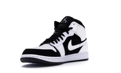 Jordan 1 Mid White Black     554724-113