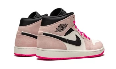 Jordan 1 Mid Crimson Tint   852542-801