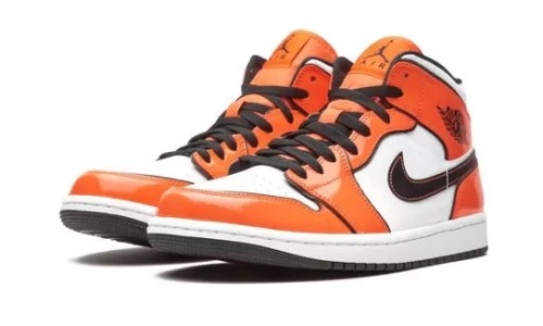 Jordan 1 Mid SE Turf Orange      DD6834 802