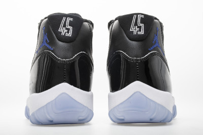 Jordan 11 Retro Space Jam (2016)    378037-003