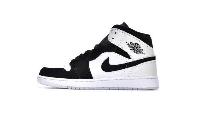 Jordan 1 Mid Diamond Shorts      DH6933-100