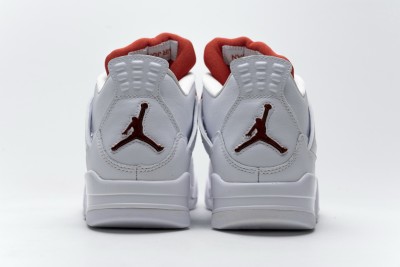 Jordan 4 Retro Metallic Orange       CT8527-118