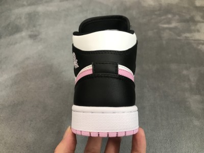 Jordan 1 Mid White Black Light Arctic Pink (GS)        555112-103