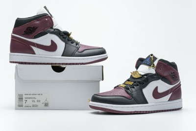 Jordan 1 Mid SE Black Dark Beetroot (W)     CZ4385-016