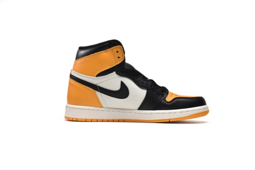 Jordan 1 Retro High OG Yellow Toe    555088-711