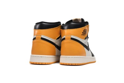 Jordan 1 Retro High OG Yellow Toe    555088-711