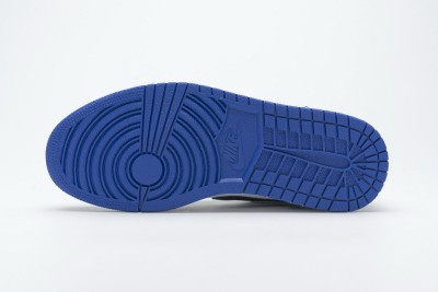 Jordan 1 Low Royal Toe (GS)        CQ9446-400