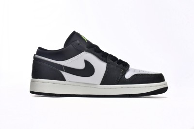 Jordan 1 Low White Black Green (GS)       DO8244-003