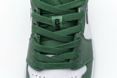 Jordan 1 Low Pine Green       553558-301