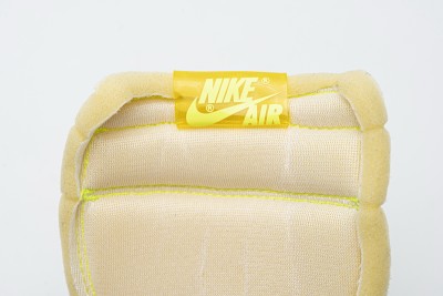 Jordan 1 Retro High White Black Volt University Gold       555088-118