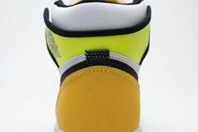 Jordan 1 Retro High White Black Volt University Gold       555088-118