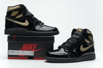 Jordan 1 Retro High Black Metallic Gold (2020)        555088-032