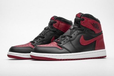 Jordan 1 Retro High Bred Banned      555088-001