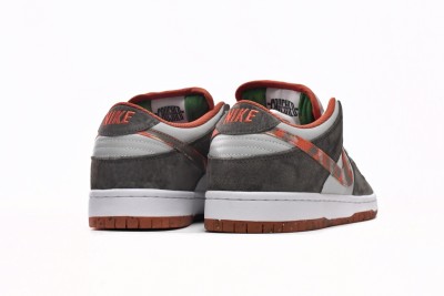 Nike SB Dunk Low Crushed D.C.       DH7782-001