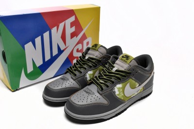 Nike SB Dunk Low HUF Wait, What!? (F&F)         FD8775-002